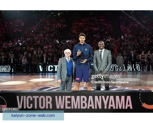 文班亚马冲击MVP三名记者集体选亚历山大最后两周悬念犹存